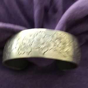 Vintage Kirk Stieff pewter bracelet and pendant